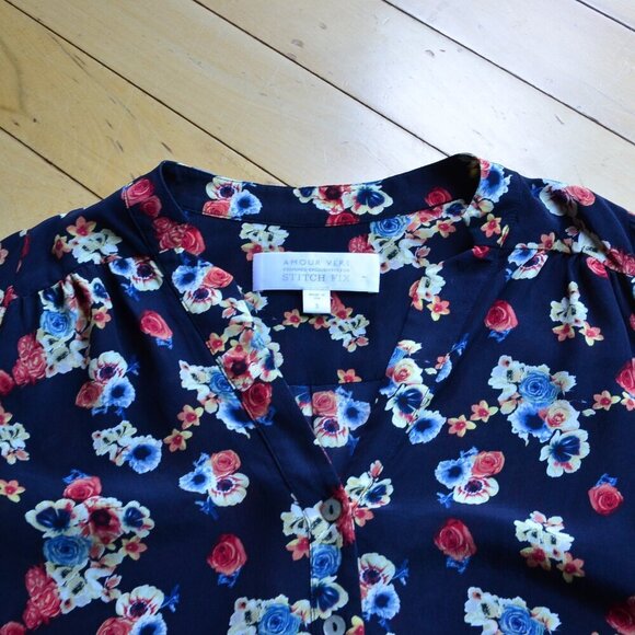 Amour Vert for Stitch Fix Floral Silk Blouse S - Picture 2 of 10